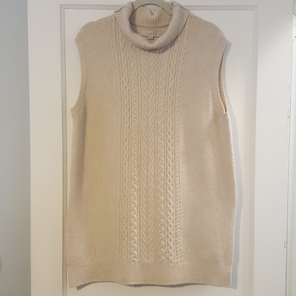 Loft Cowl Neck Sleeveless Tunic Sweater - Medium